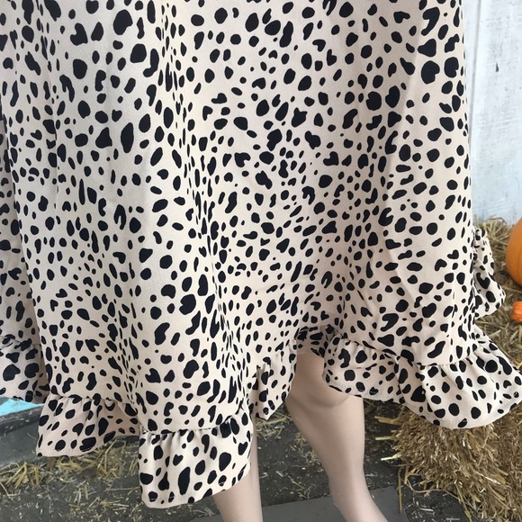 Nwt, cheetah print ruffled trim dress - Picture 8 of 12